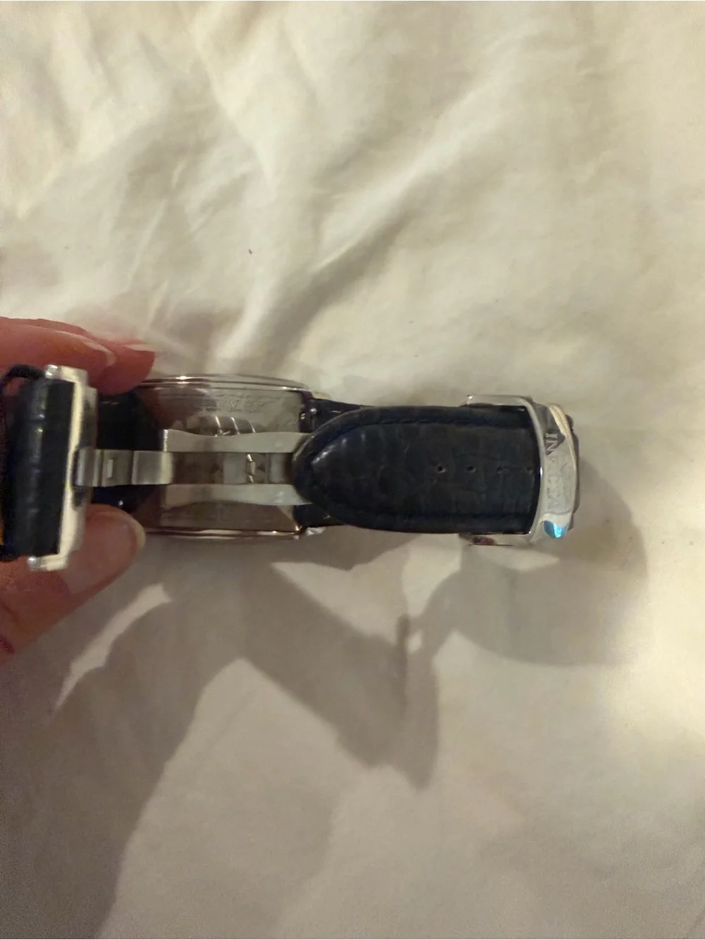 Invicta Men’s Silver Case Watch with Black Leather Strap Model 4224